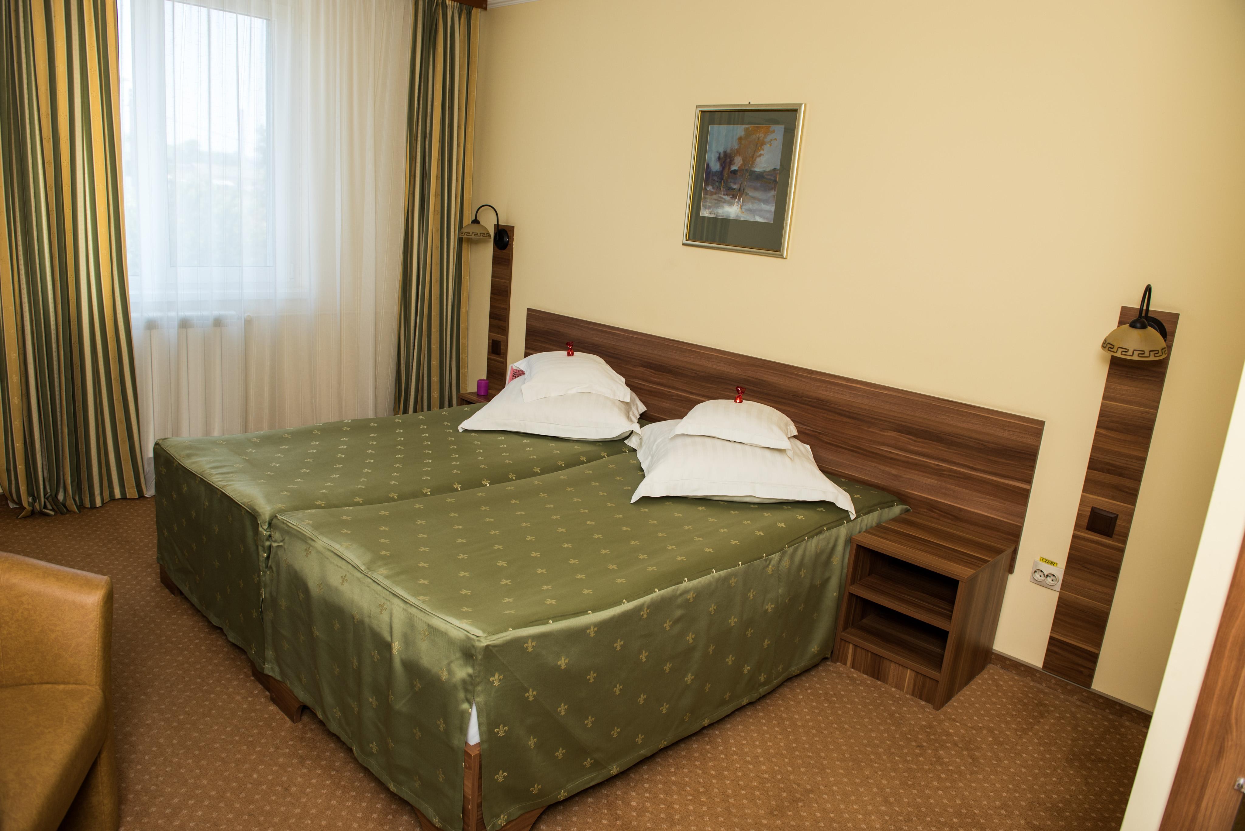 Hotel Lyra Oradea Zewnętrze zdjęcie